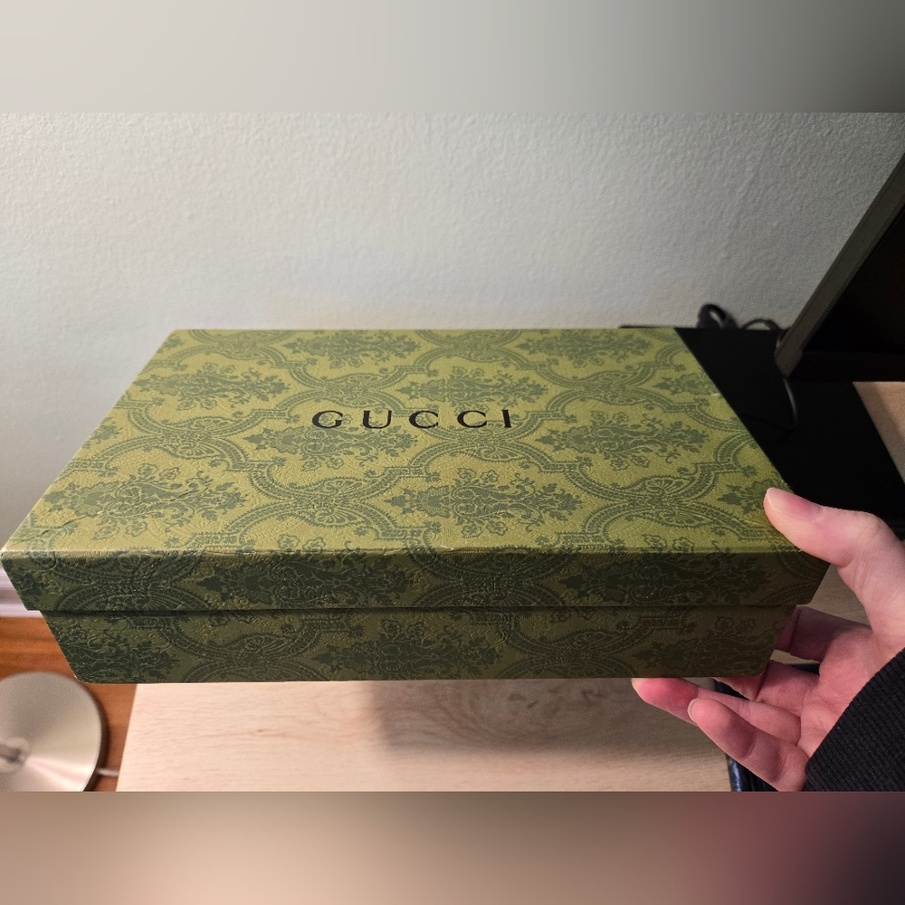 Gucci Green Patterned Box - Picture 2 of 4